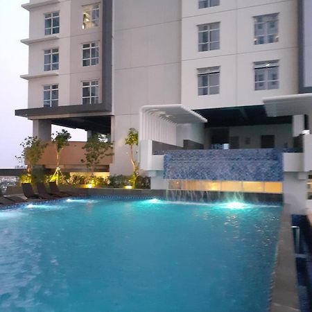 Bess Mansion Apartment, 16Th Floor 泗水 外观 照片